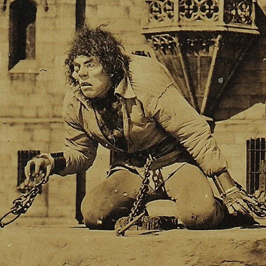 Stereoview Spotlight: The Hunchback of Notre Dame