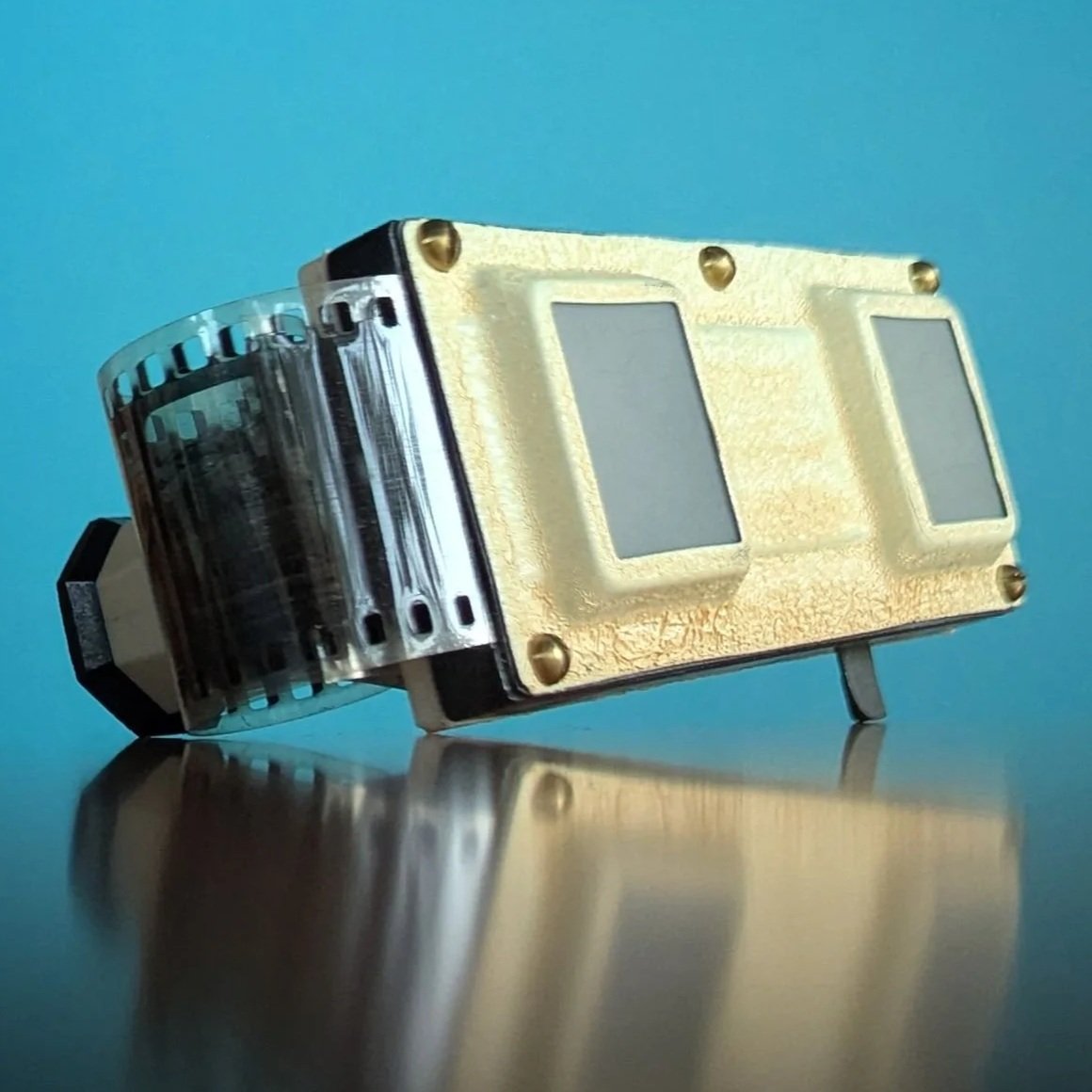 mikro-kino-35mm-film-stereo-viewer.jpg