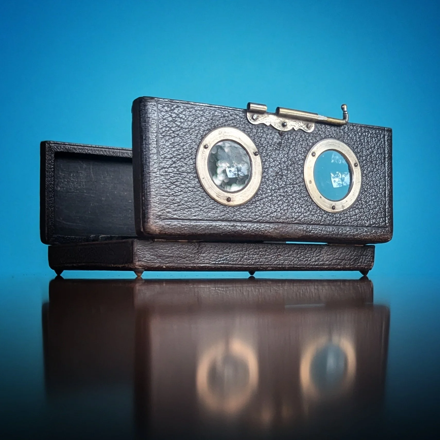 Black Folding Box Stereoscope