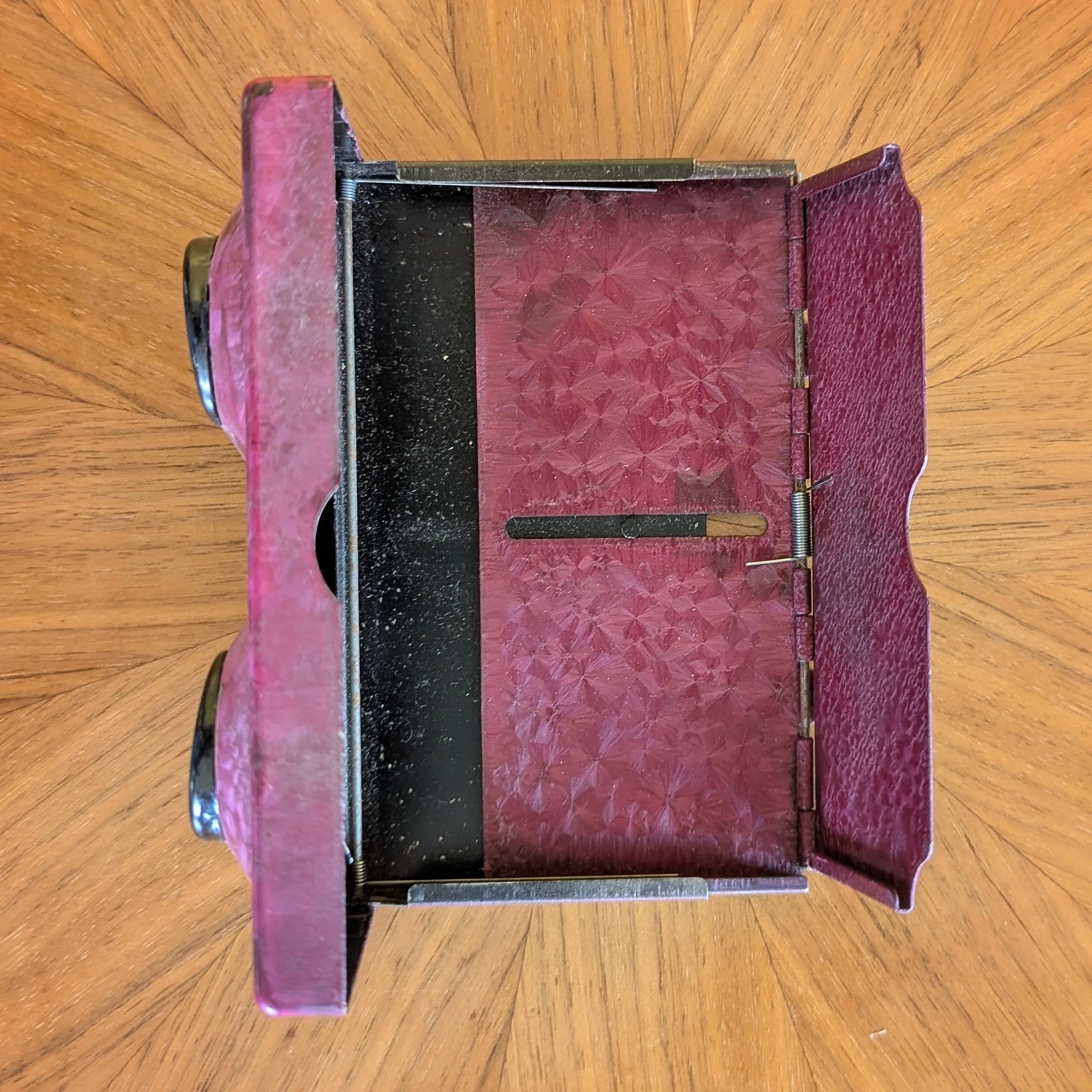 dark-pink-keystone-junior-top.jpg