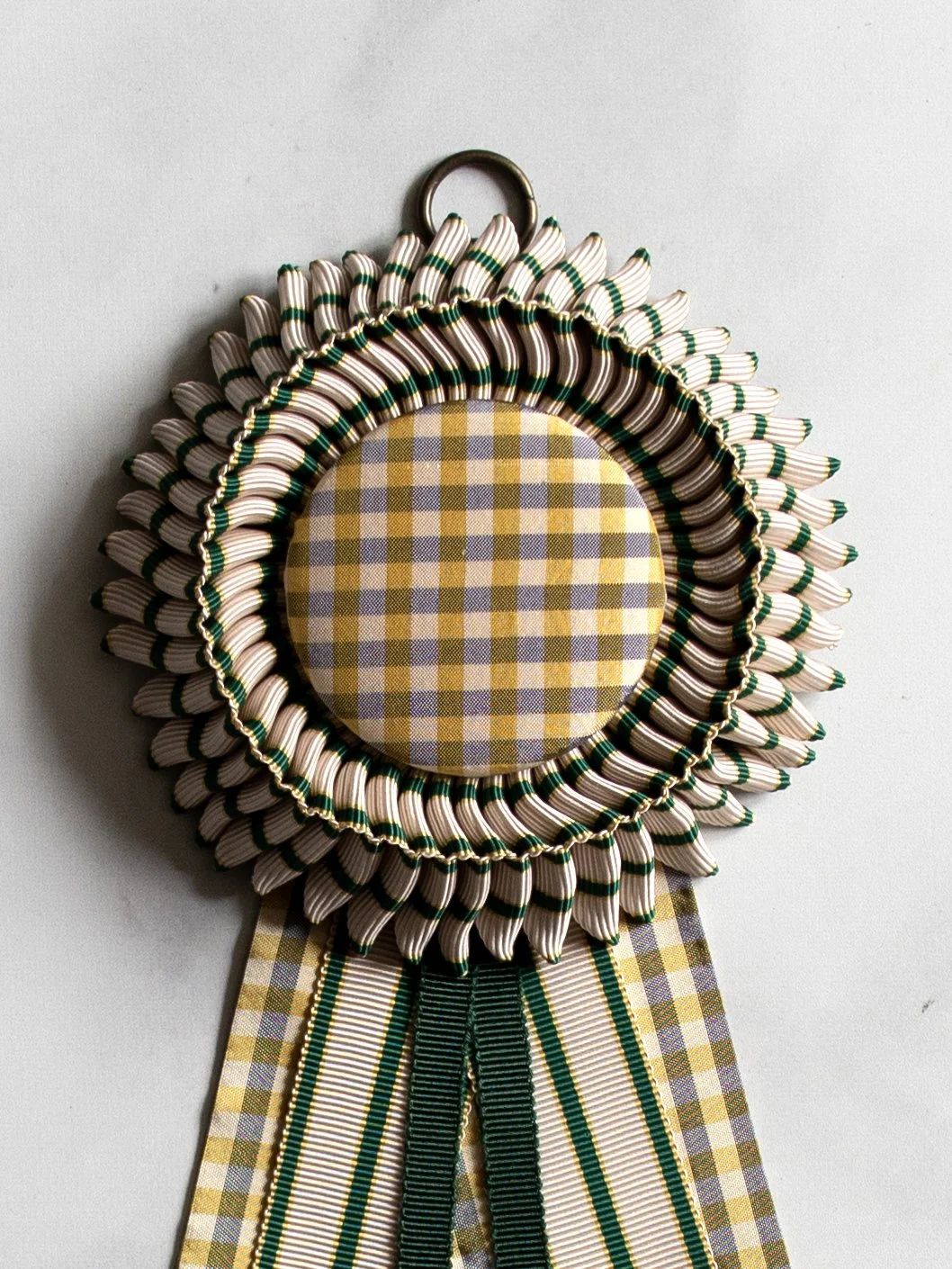rosette-b-4c.jpg