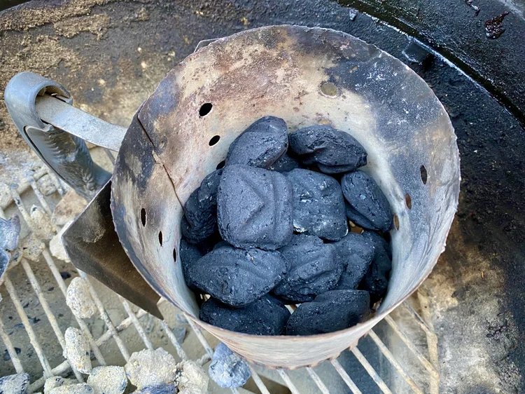 How Many Briquettes for Charcoal Grill: Expert Guide