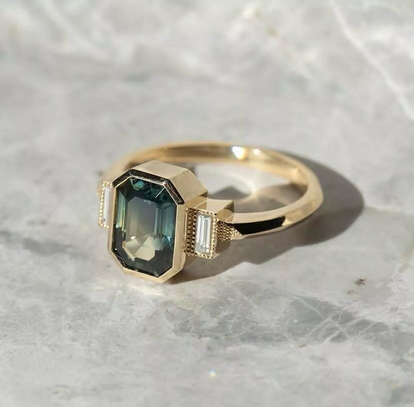 This limited edition beauty with teal sapphire and baguette diamonds by our friends at @zoeandmorgan is a uniquely timeless engagement ring we can&rsquo;t help but swoon over 💫

#weddinginspo #weddinginspiration #engagementring #nzwedding