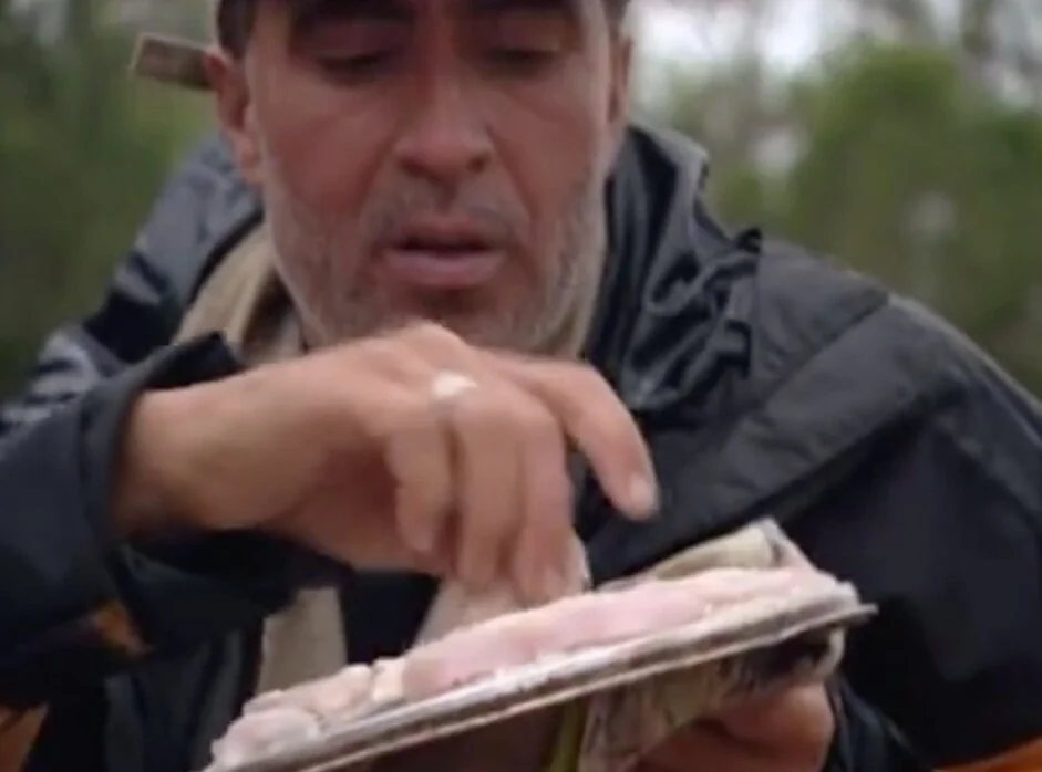 Season 2, Episode 3 - "Trust No One"