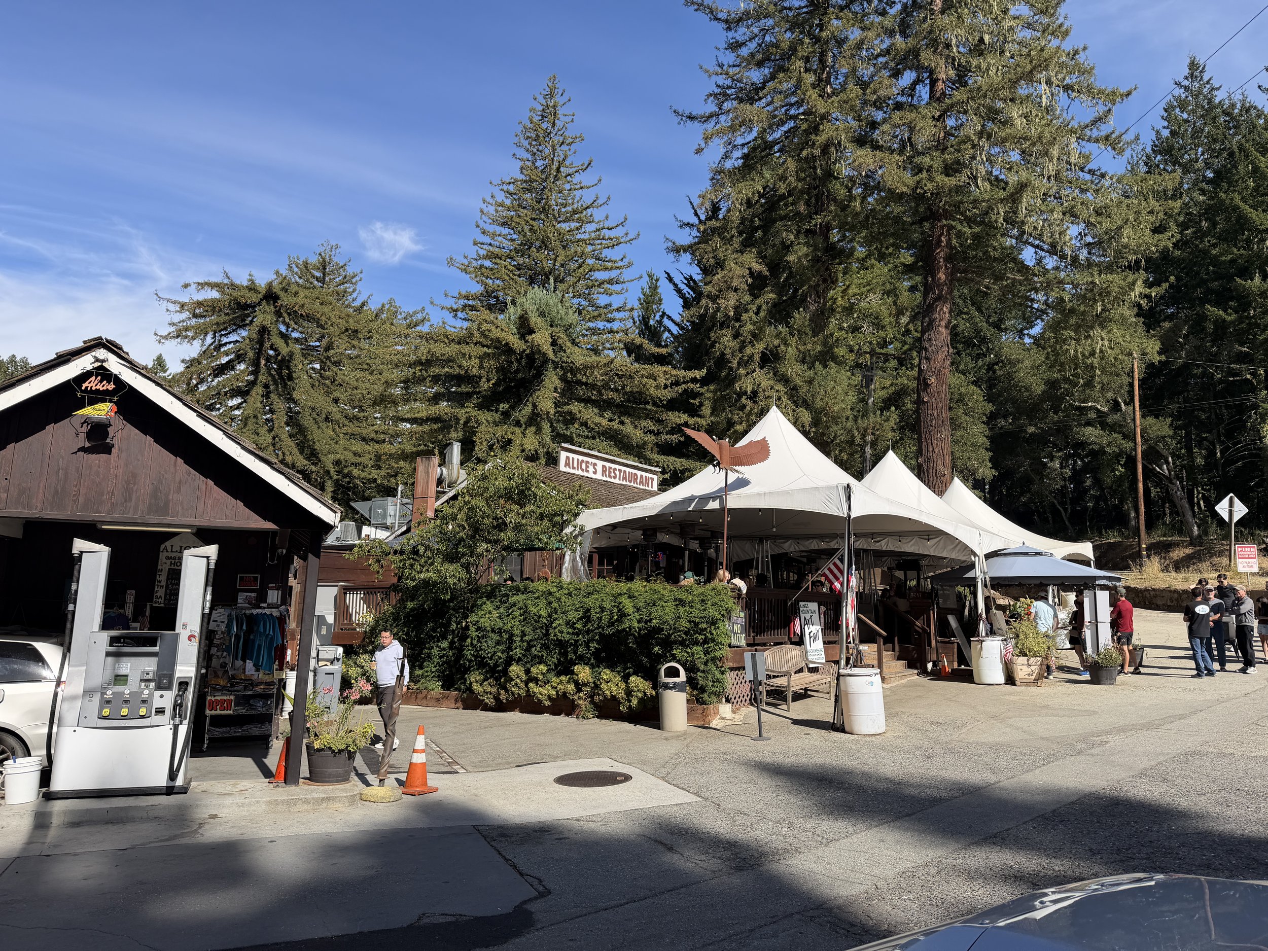 Breakfast in the Redwoods at Alice’s Restaurant in Woodside, CA