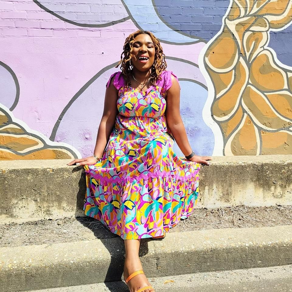 Hey, fashionistas! Life is short. Live it in color! ❤️🩷🧡💛💚 If you&rsquo;re not afraid to embrace bold colors &amp; prints, then you&rsquo;re in for a treat! Visit @shopshamarboutique for their vibrant new spring arrivals and add some excitement t