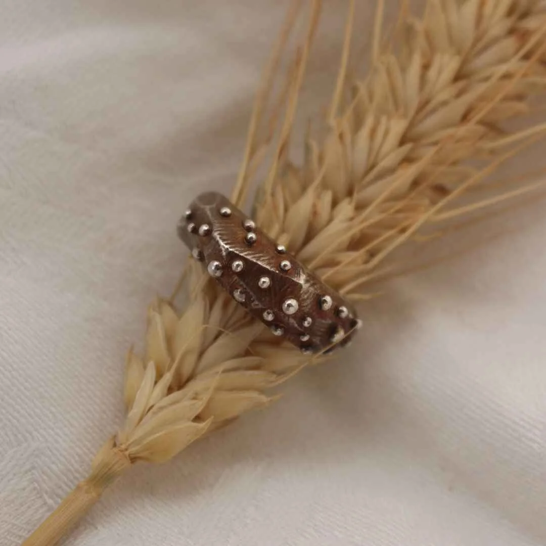 art of play ring silver medium 2.jpg