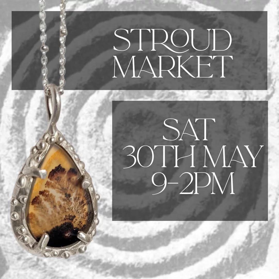 It's that time again 😻🌞🧚&zwj;♀️
I look forward to seeing you at Stroud Market this Saturday, the sun will be shining but you won't be melting. Perfect weather for a spot of treasure hunting 👀 come choose a from my selection of handcrafted intenti