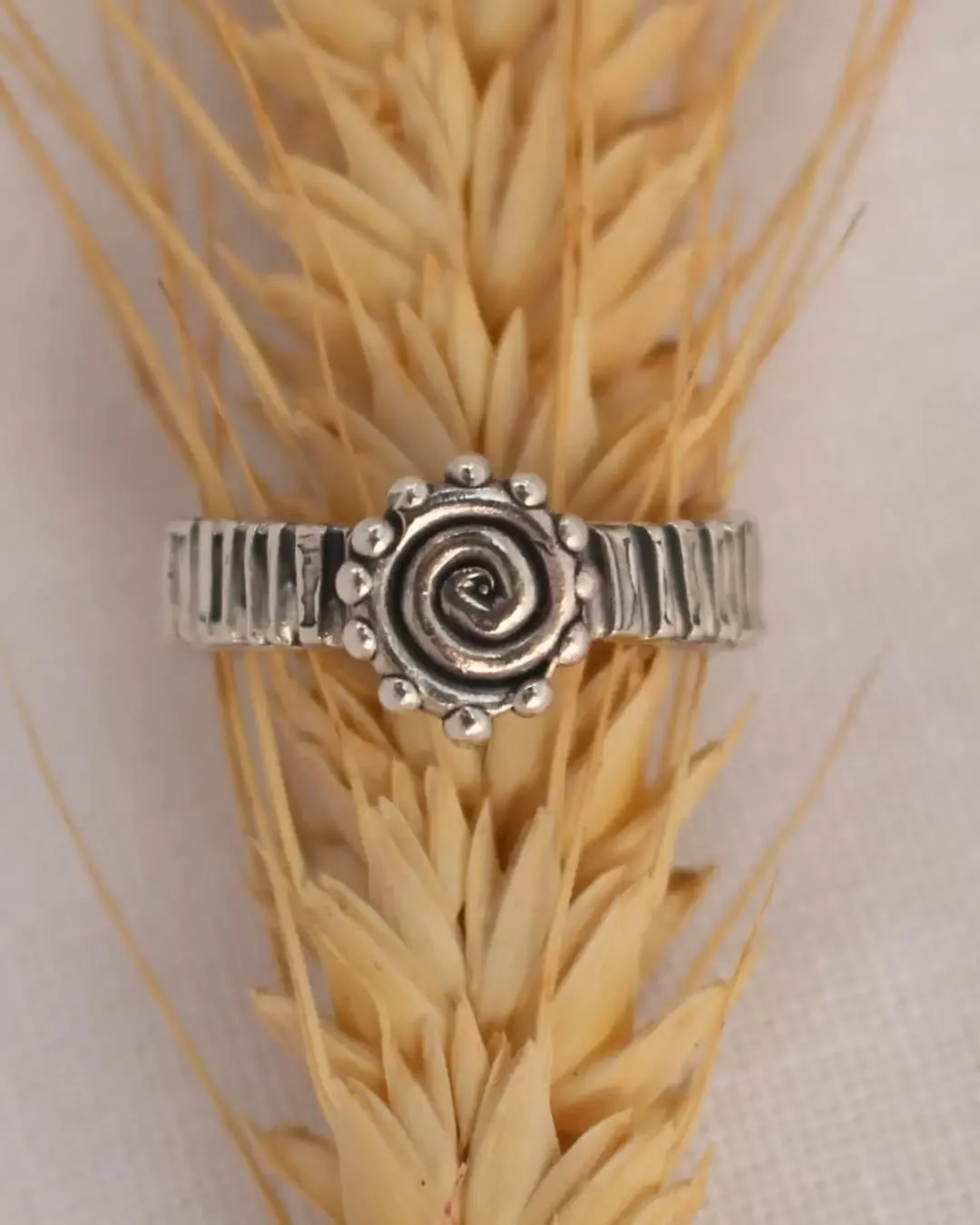 Magical symbols for your fingers 💗
The spiral calls me again and again to dance upon it's everflowing, humbling path of remembrance, release and empowerment. To mez wearing the spiral feels protective as well as joyful, open to new possibilities.&nb
