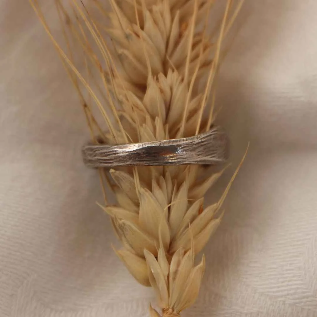 art of play ring silver medium 3.jpg