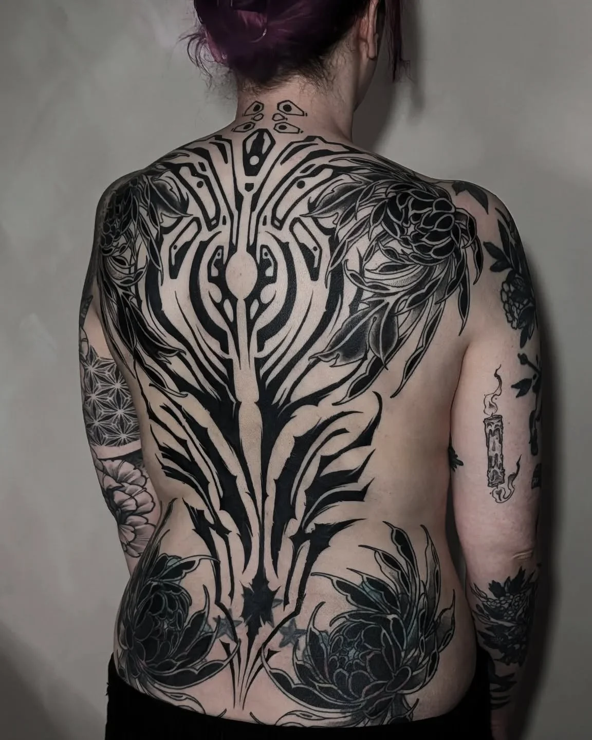 Today was the final session on Joanna's Backpiece today, I had so much fun with this piece and I am constantly amazed by Joanna's ability to sit through all the work we've done and putting up with my shite patter 😂 thank you so much for asking me to