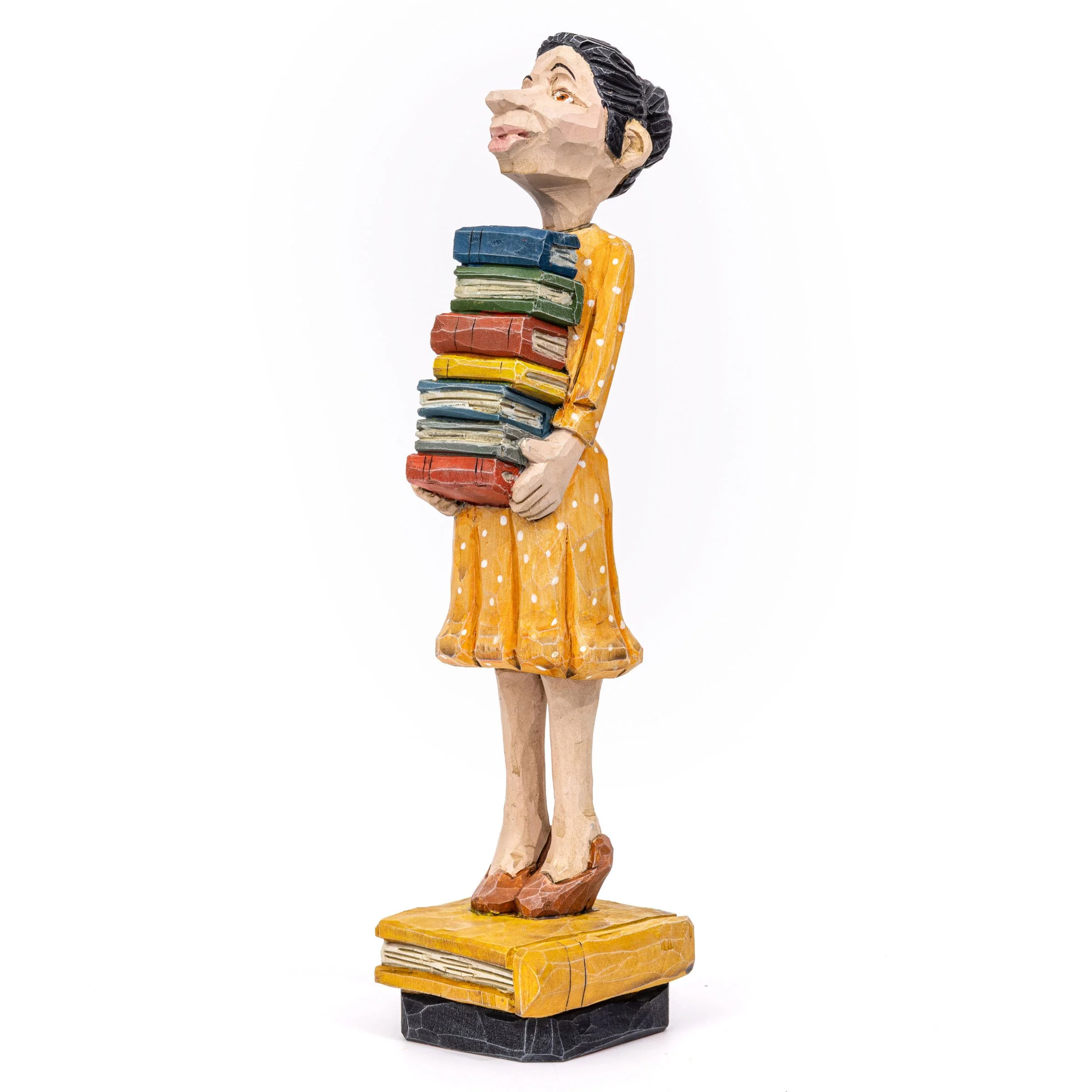 281_ElsieBookstack_03.jpg