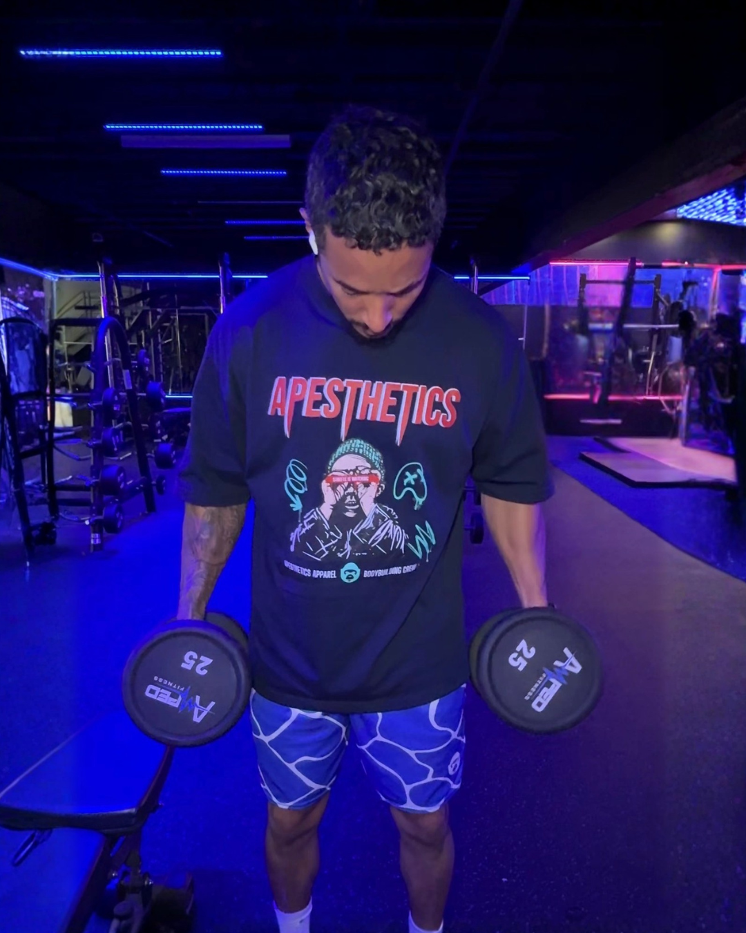 Streets Watching 2 T-Shirt