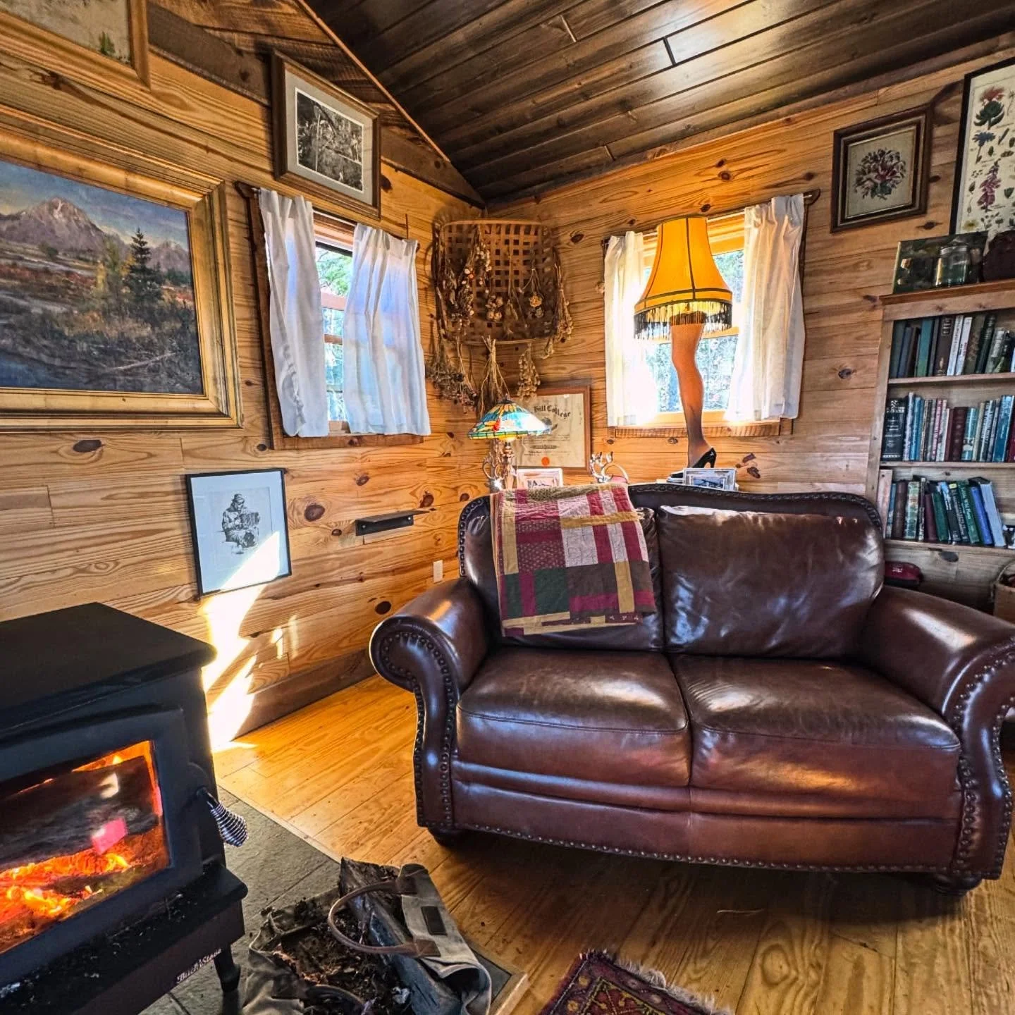 It&rsquo;s a major award. 🎄#christmasatbrindle #cabinrental