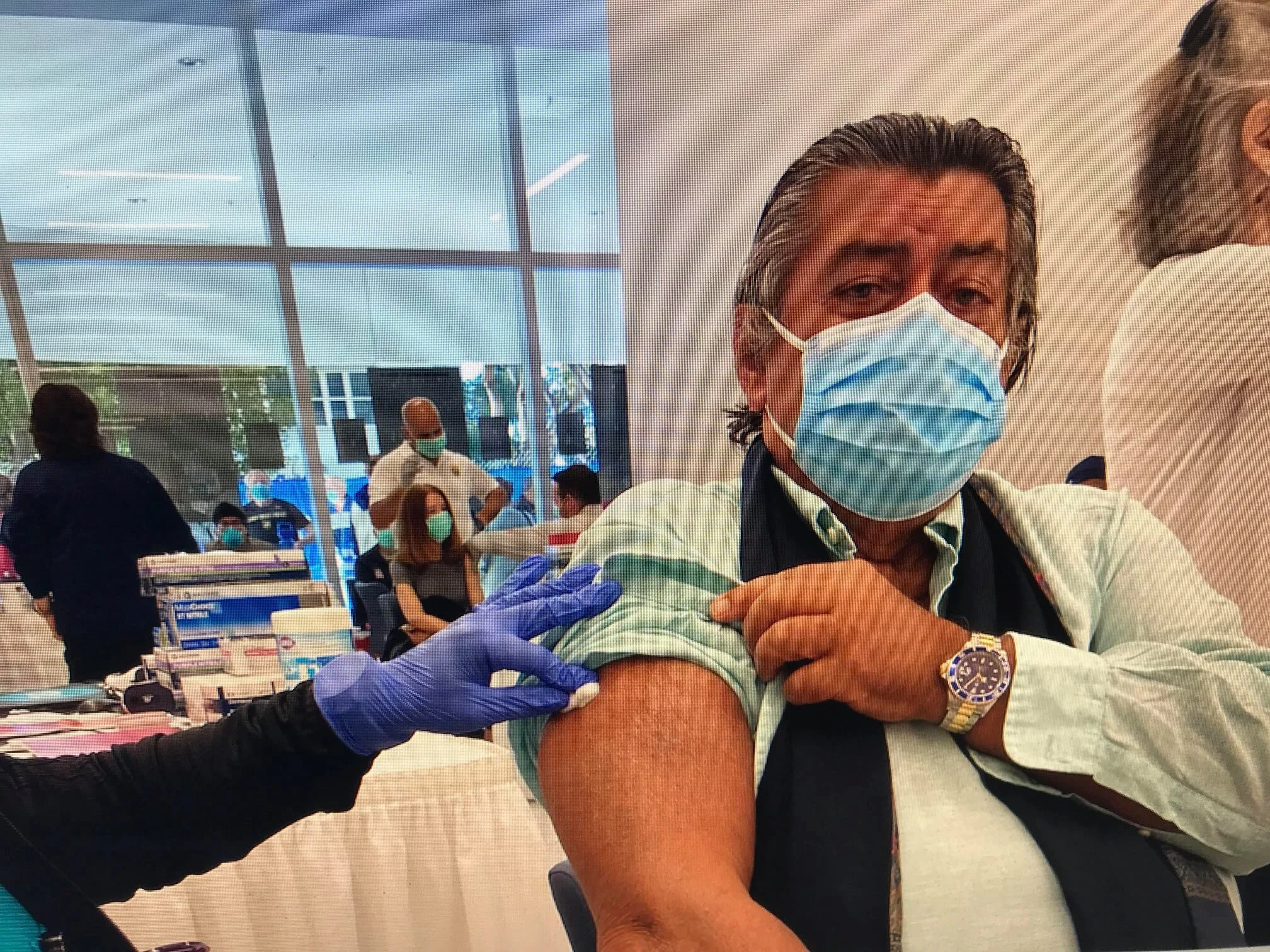 Mimmo Porpiglia a Miami dopo la puntura nessun effetto collaterale