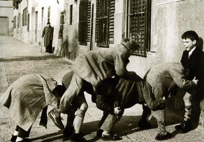 Giochi-di-una-volta-Cavallina, cavallina.jpg