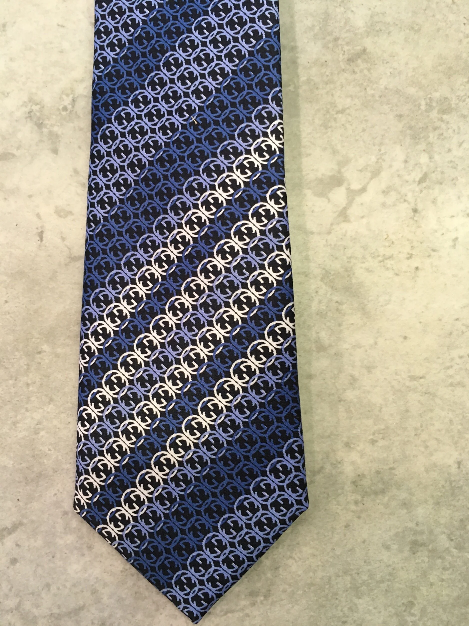 083A7B6C-B674-4855-BB62-92A97F98C6E5