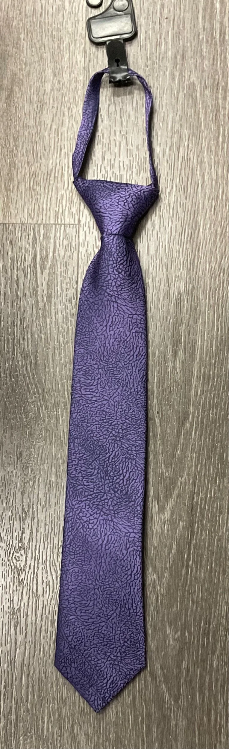 F1EC9A84-31F4-4A09-8CAA-1DDE194E9E1A