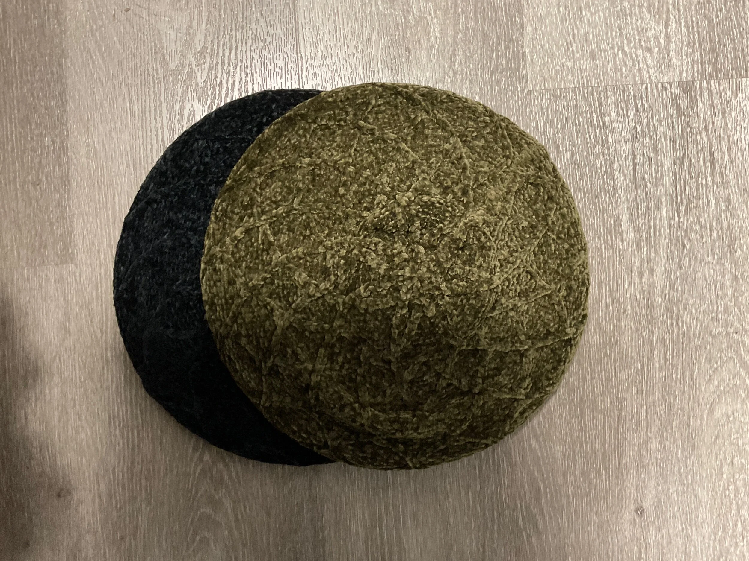 A2EB3FF6-277F-4A95-A15A-40BE35B6D5BA