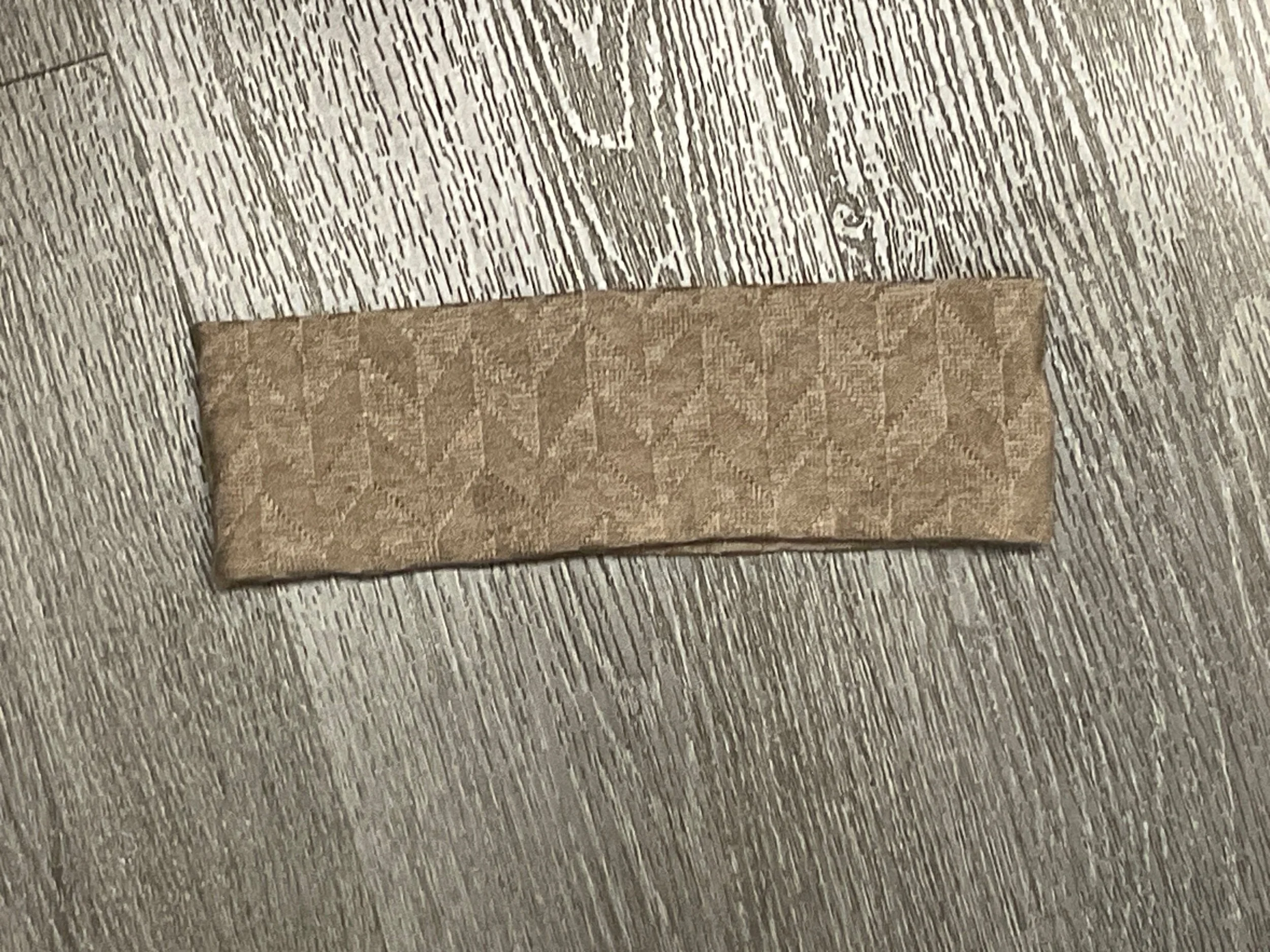 D9BE73DC-0ED8-48D4-9C2A-4C32A87C7395