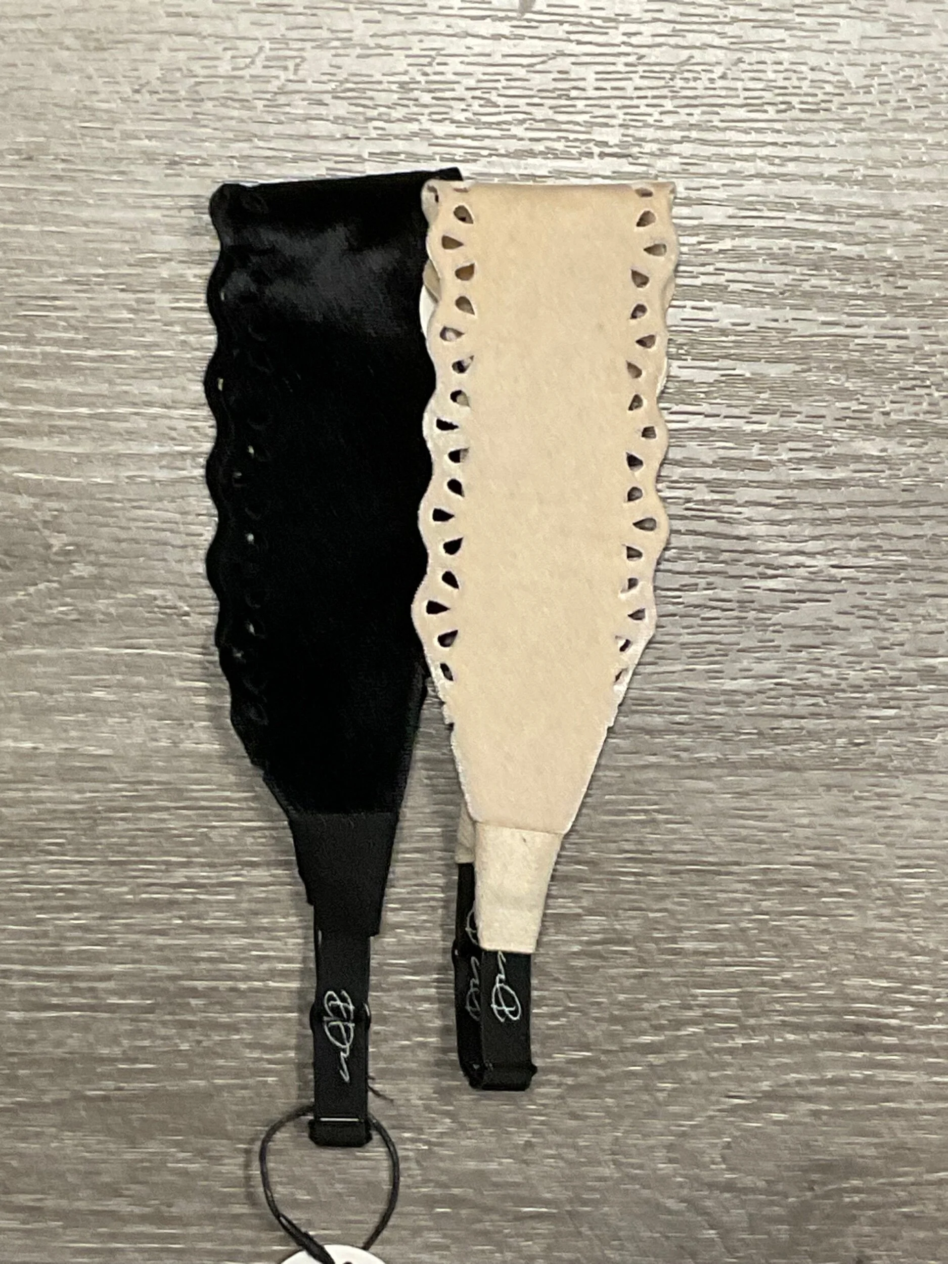 16DC86D1-C0B2-4CD5-BE51-329C72681F8F