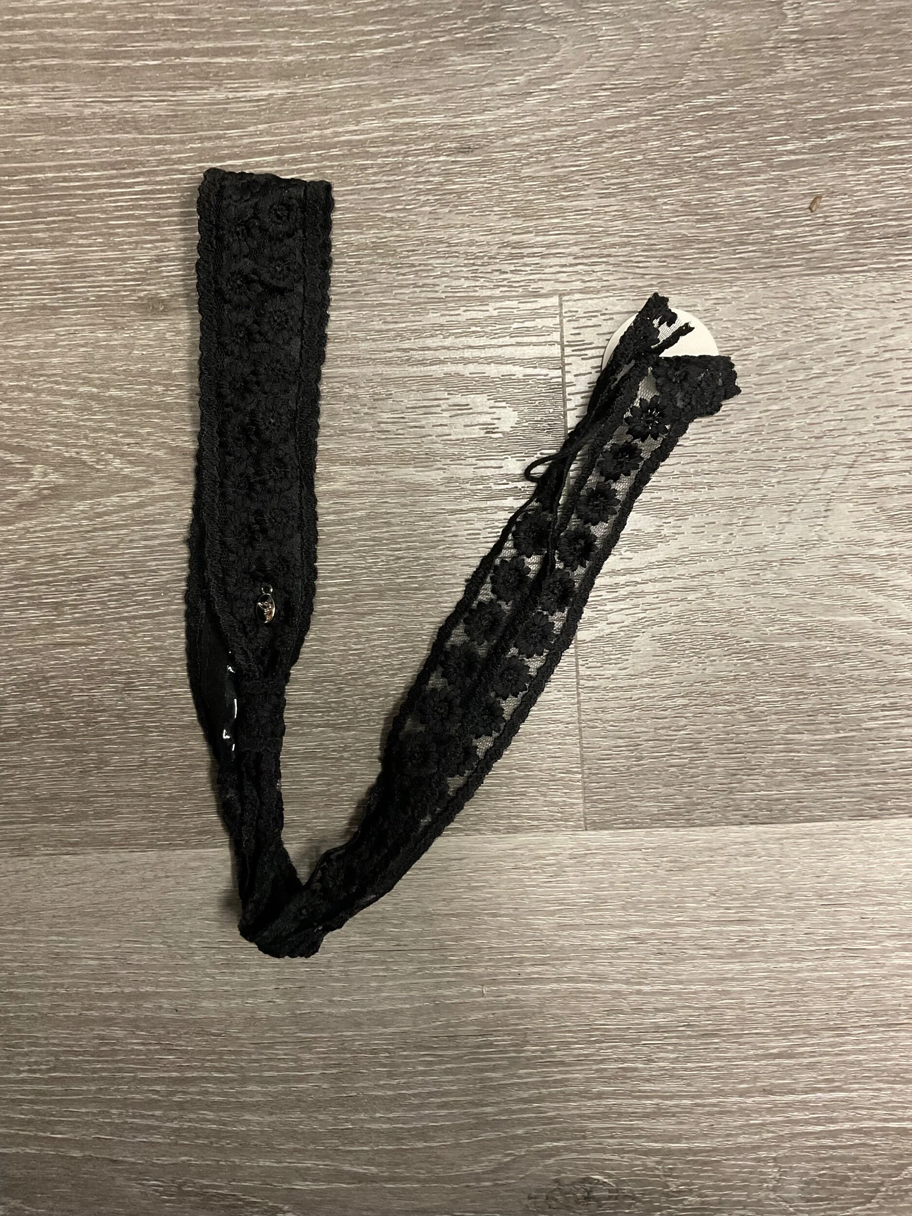 57F99735-15B2-4D25-B4F5-F5AFE3660604