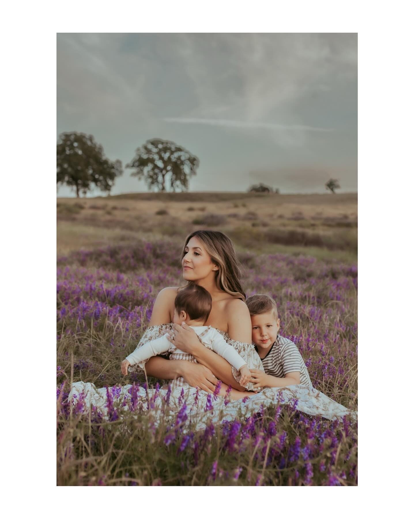 It is always a blessing to capture Maggie @maggieglaziner and her family. Sweet Jade turning one year old is a beautiful milestone to celebrate and treasure. Being able to capture the love and energy of each family member is a privilege I hold dear. 