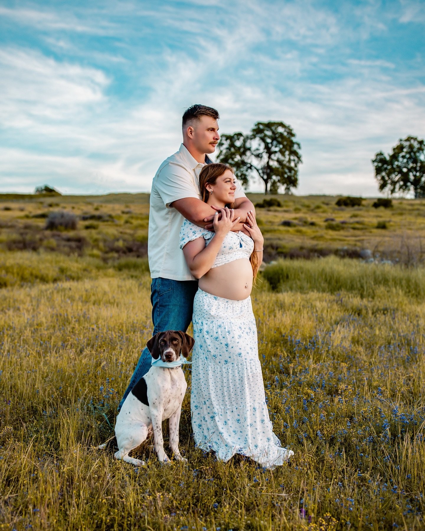 Back in early April, as the wildflowers danced in the gentle breeze, I had the incredible privilege of capturing a beautiful soon-to-be parent against such a vibrant backdrop. It was a moment filled with magic, especially as they prepared to share th