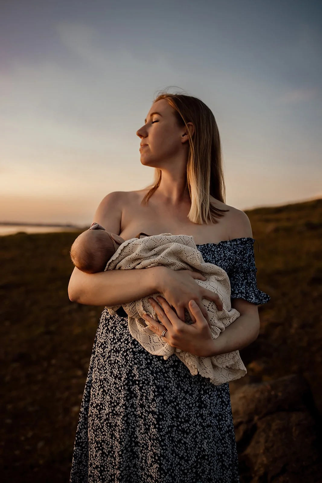 gentle newborn portraits in Sacramento