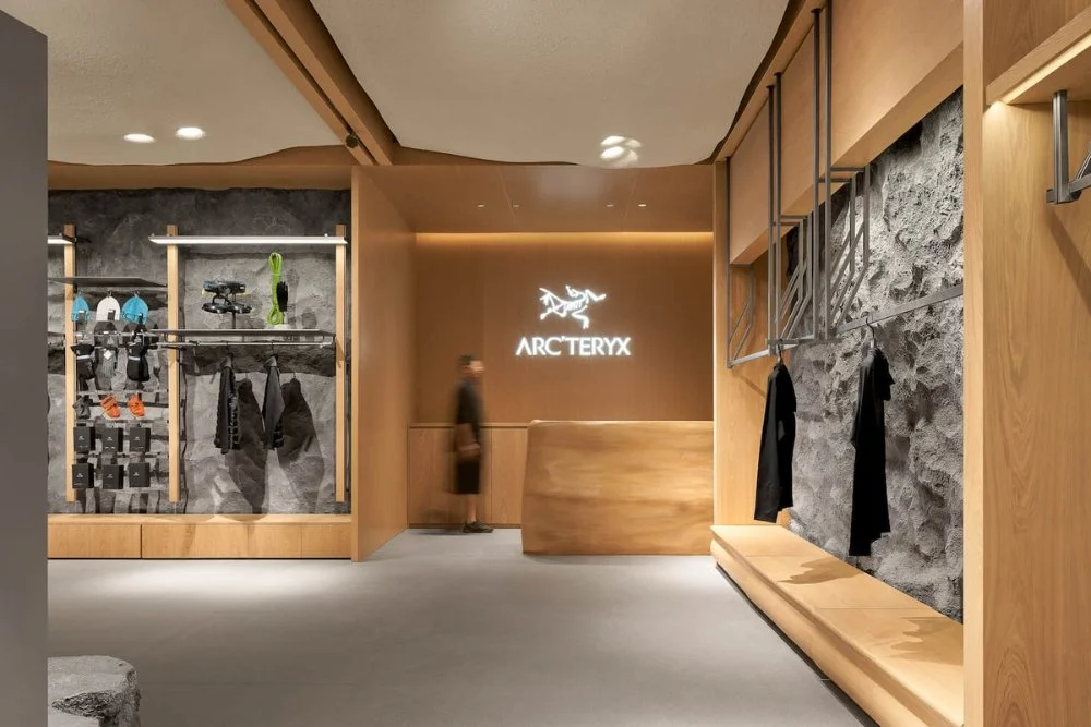 Arc’teryx KW di Mal Elite: Kok Bisa Lolos?