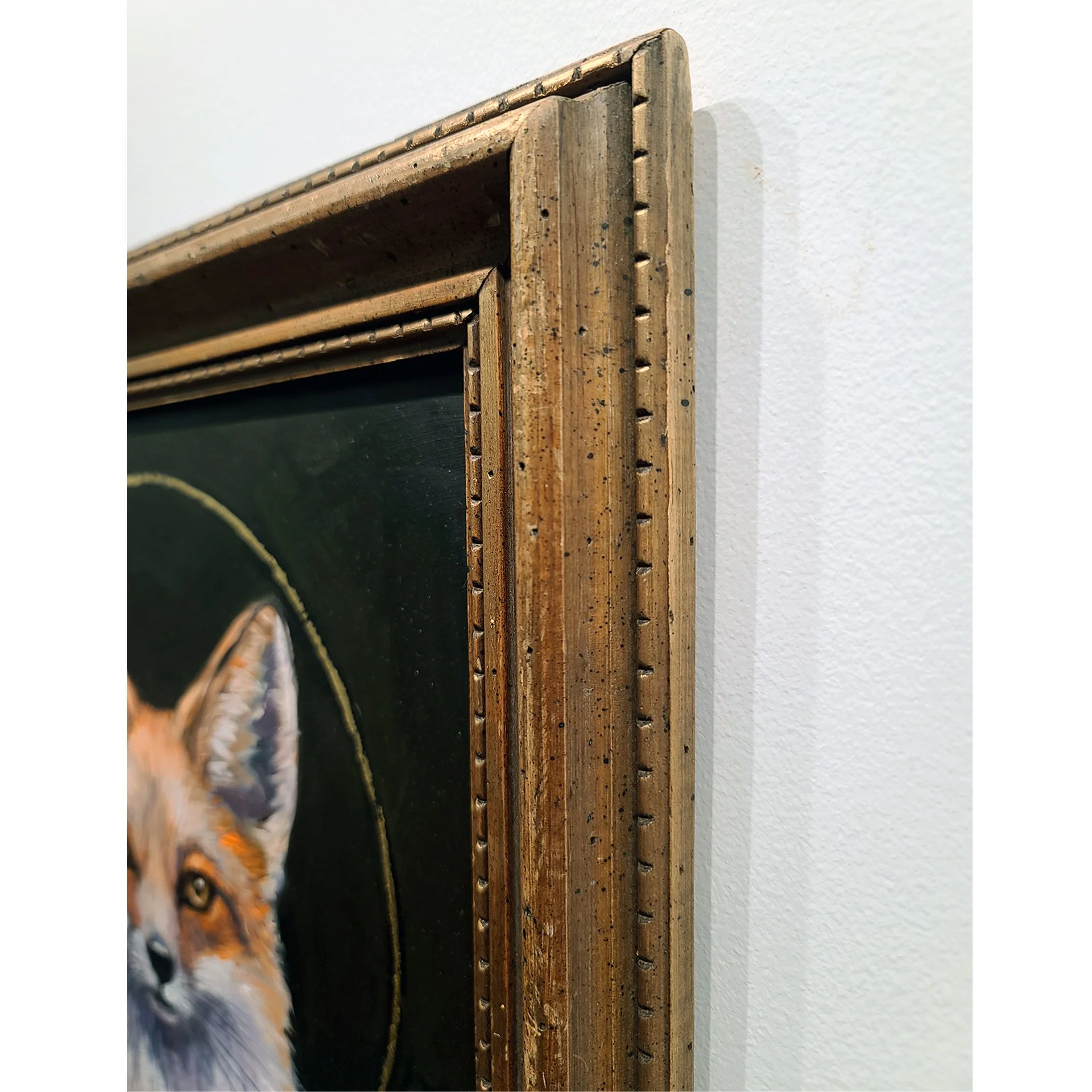Side frame Dapper fox.jpg
