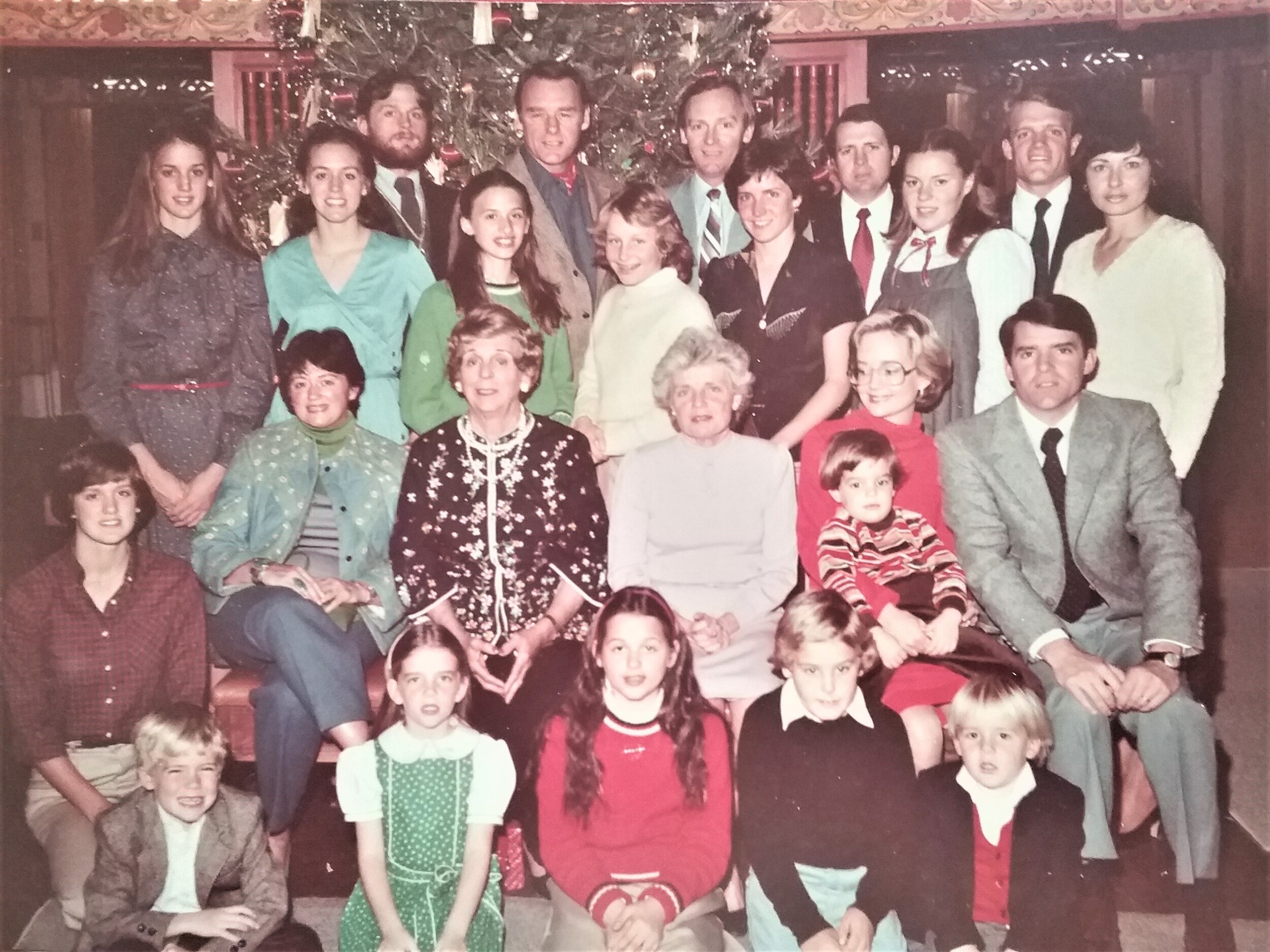 Margaret Harper with her extended family at a family reunion in Wickenberg Arizona in 1979