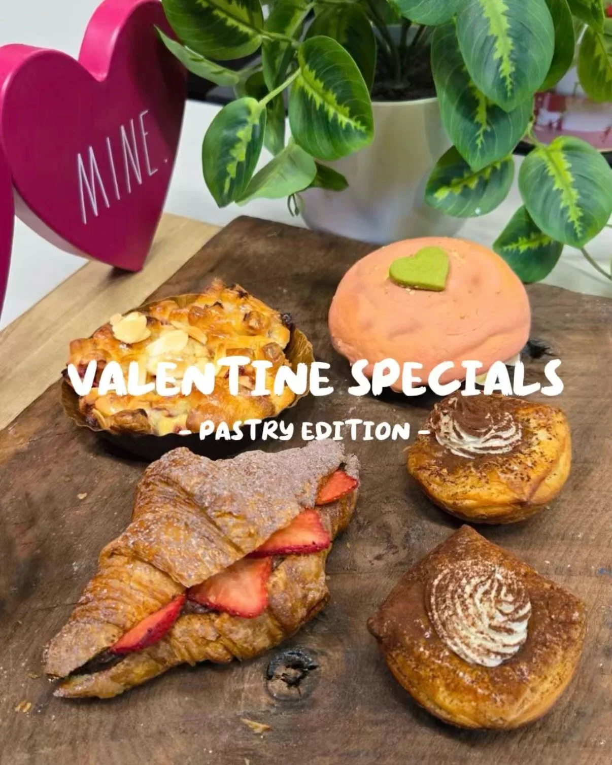 Valentine Specials | Pastry Edition 💐🌹 

Visit our store with your loved ones this weekend! 💫

*only available in Anaheim location

#okayamakobo #anaheim #valentine