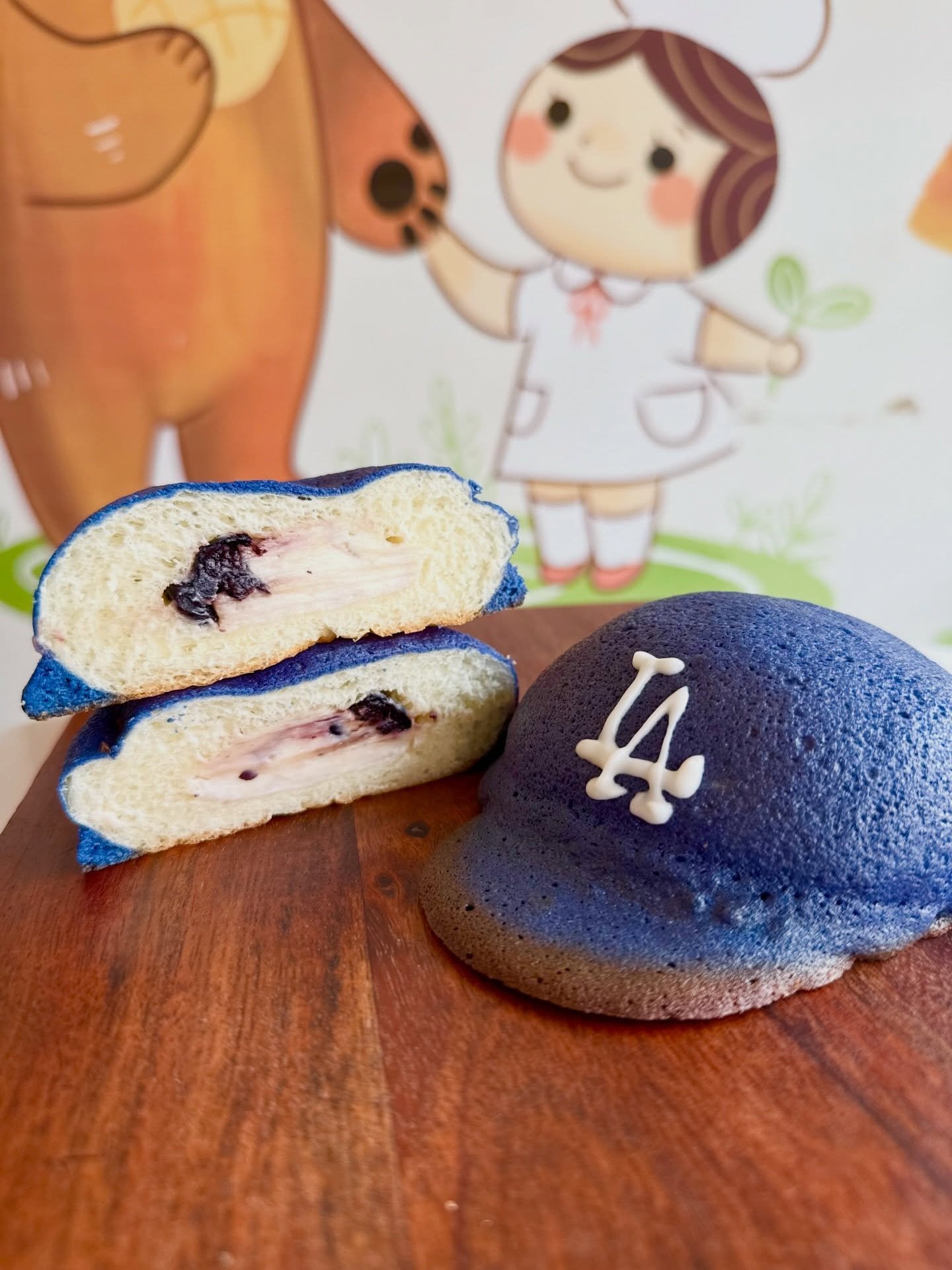 To celebrate LA Dodgers starting its 2026 season, we have launced our Dodgers specials 🧢⚾️

D-tla | LA Dodgers Specials 

🫐 Blueberry Cheese Cream Cheese

Let&rsquo;s go Dodgers! 💫 Three-Peat 2026! 

*exclusively available now for purchase at our 
