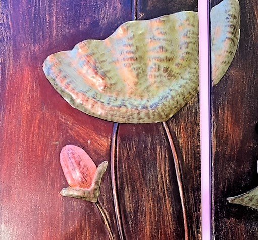 3 panels detail #3.jpg