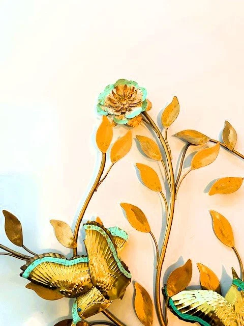 chickadee flower.JPG