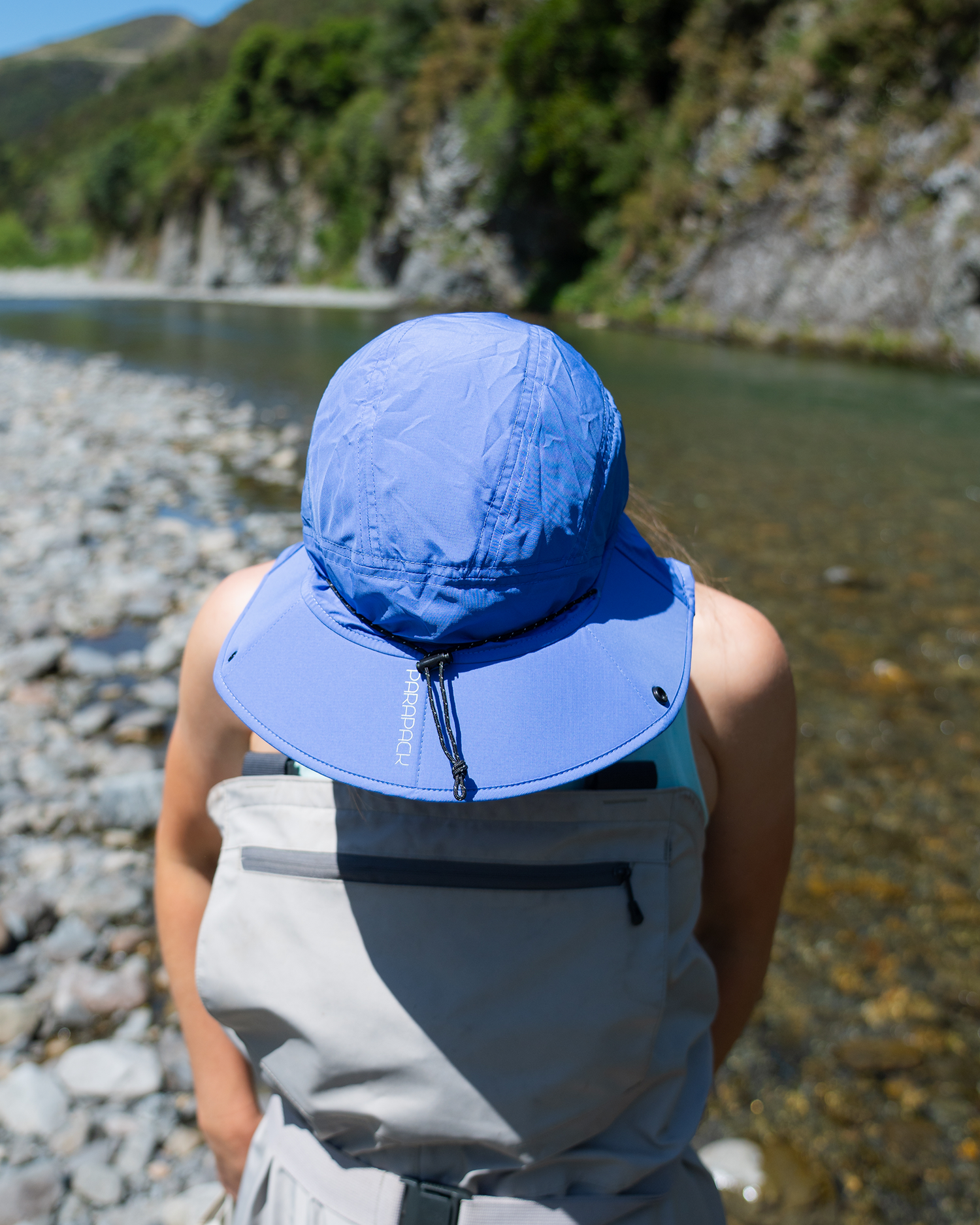 Parapack B-CAP | A cloudweight, packable bucket cap with a multi