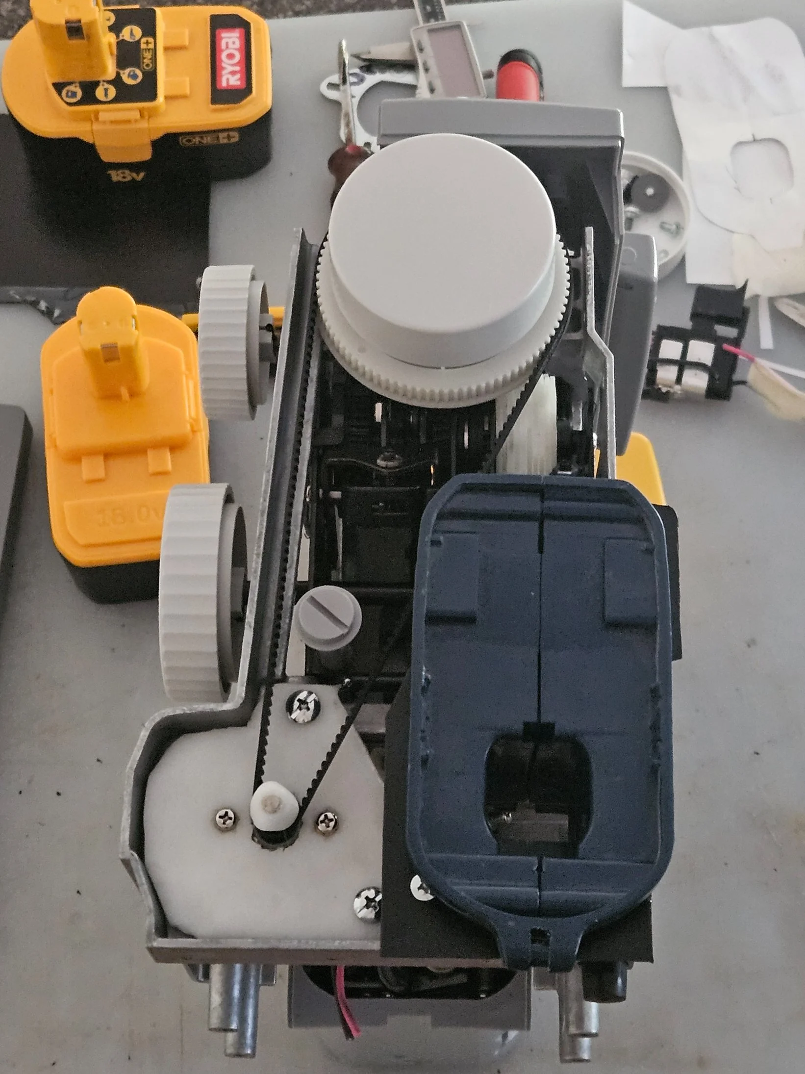 Singer Sewing Maching Hack 02.jpg