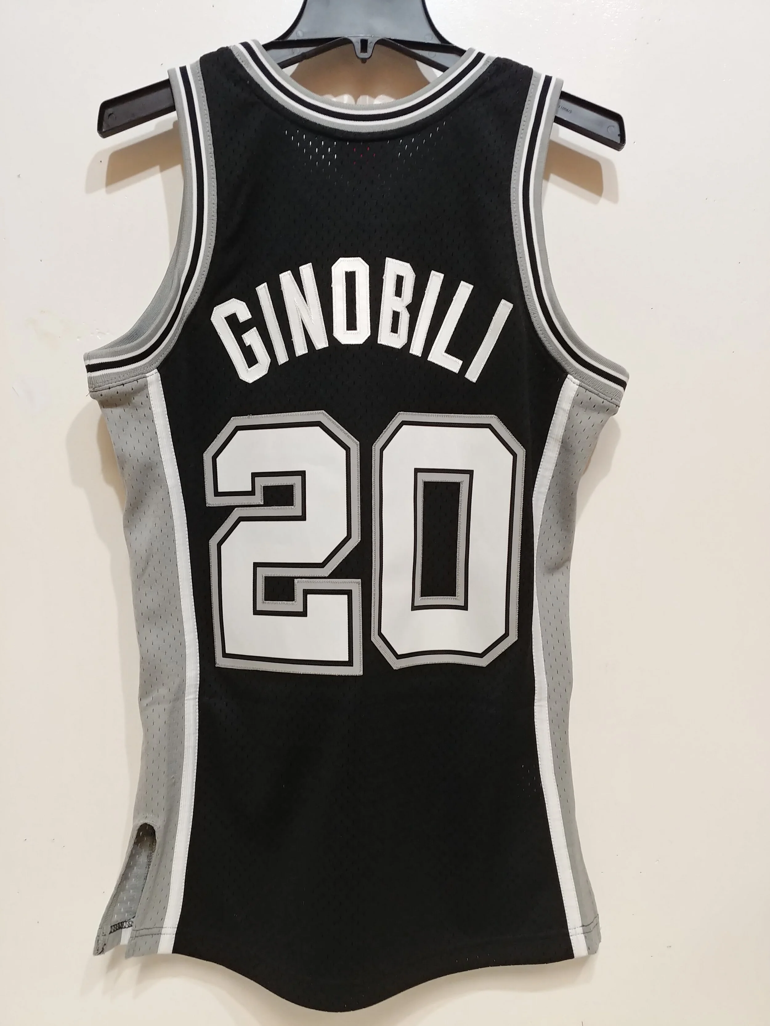 spurs ginobili jersey