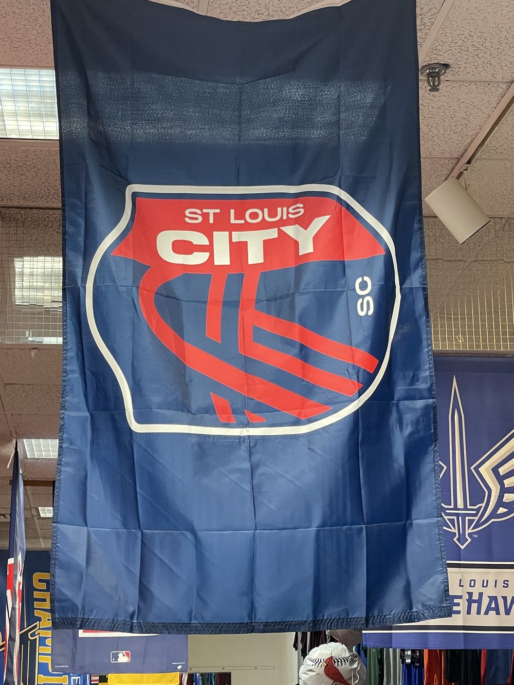 ST LOUIS CITY SC NAVY 3' X 5' FLAG WITH GROMMETS — Hats N