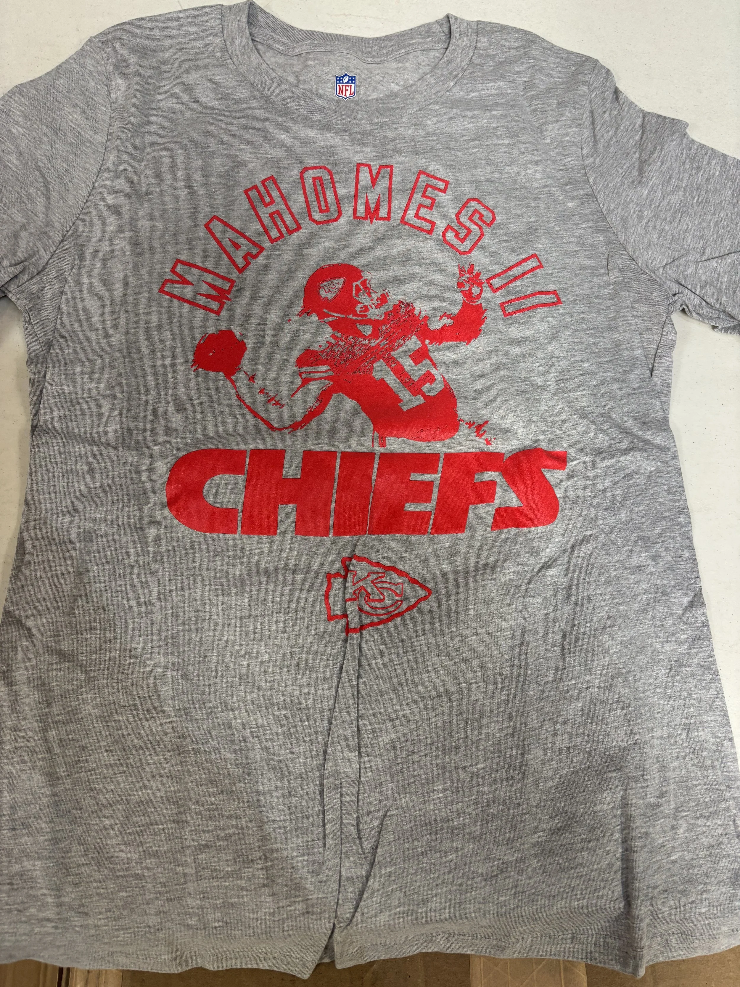 Kansas City Chiefs YOUTH Grey/Red Mahomes Tee