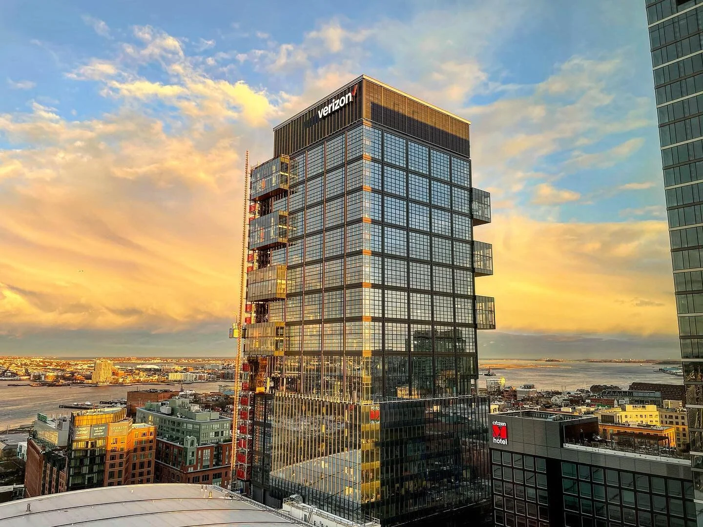 I should charge Verizon for these promo shots hahaha. #boston #sunset