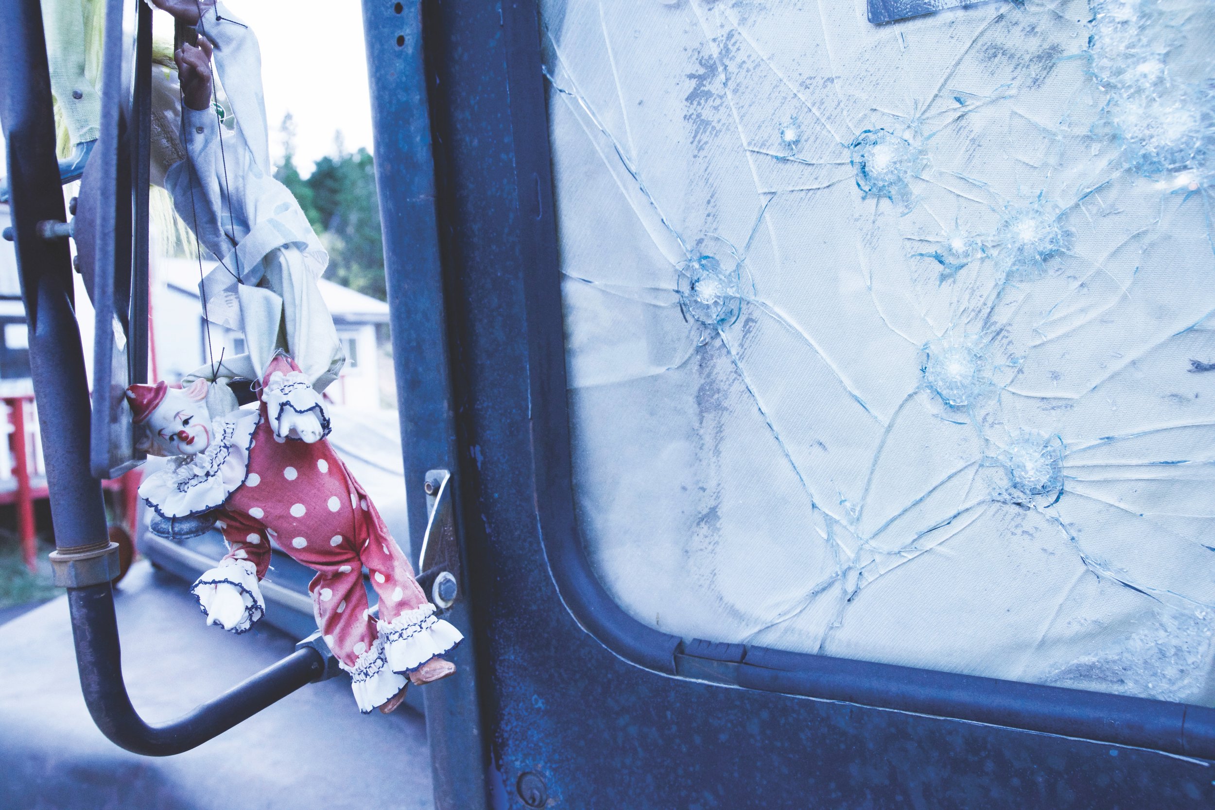 2-The Clinging Clown.jpg