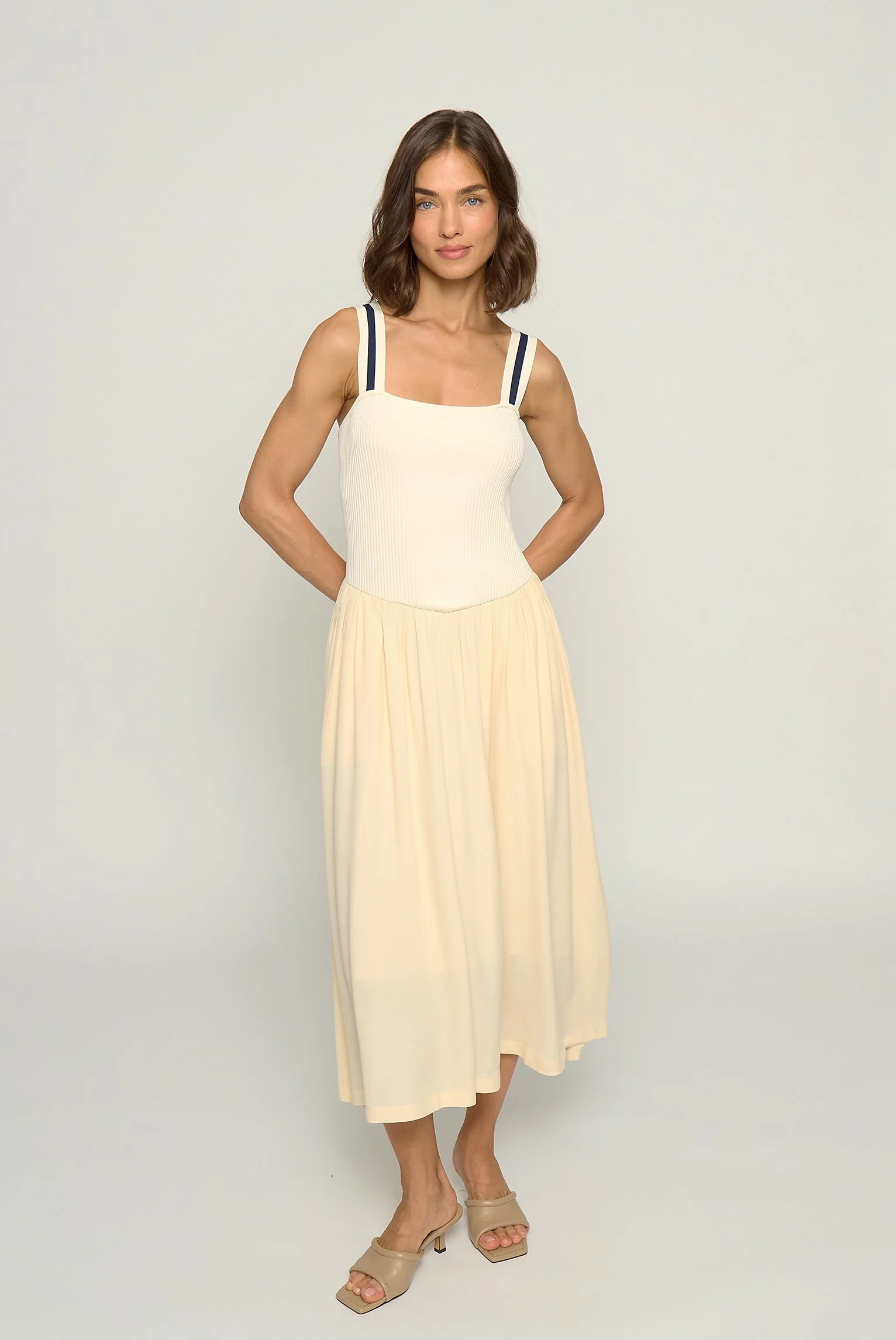 BASQUE WAIST BODYCON DRESS