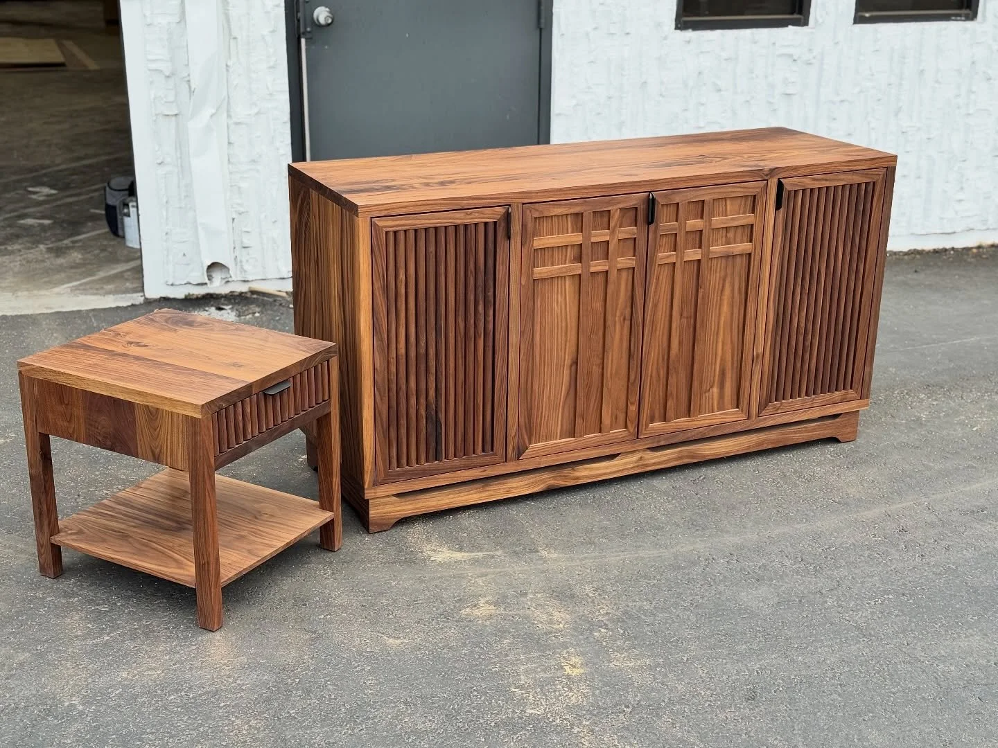 Just delivered these two pieces out to Palm Springs. Solid walnut with natural finish.
This is a new version of our Credenza.
New style for the middle doors. And full drawers throughout.
72x20&rdquo;x34&rdquo;
Along with matching side table. 20x18&rd