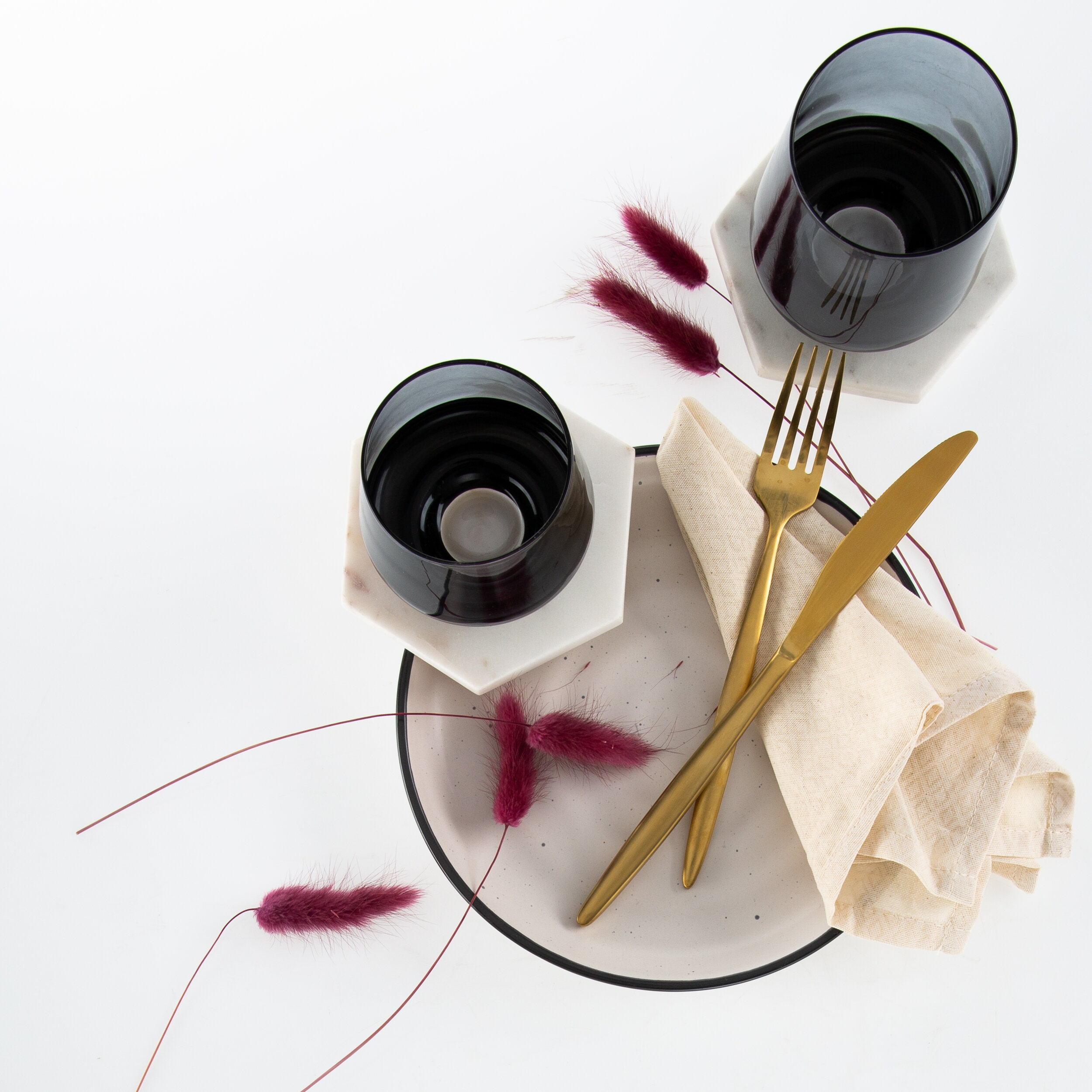 Flat-lay-photos-by-Cesar-Ocampo_Chivonne-7.jpg