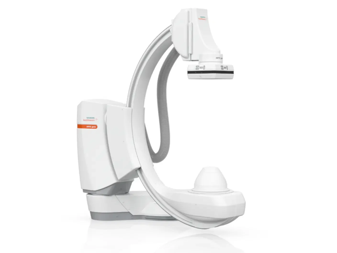 ARTIS genio
Versatility. Powered by AI.
ARTIS genio floor1 delivers state-of-the art angiography technologies in one compact, highly versatile system.

Intelligent AI-enhanced imaging for excellent productivity.
Delivering high-quality care with the 