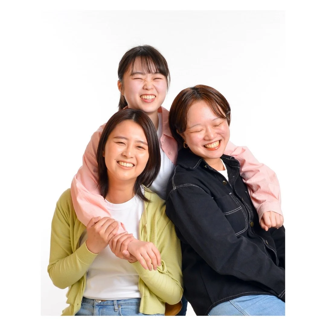 .
仲良し3人組でお越しいただきました♫

シミラールックと笑顔がとても素敵で
こちらまで自然と笑顔になる撮影でした☺️✨️

______________________________

ご予約はHP、DM、お電話にて
@kobayashi_1913 
0258-32-0974

受付時間  10:00〜18:00
定休日  毎週木曜日・第二第四水曜日
⁡
長岡駅より徒歩3分
______________________________
⁡
#写真館こばやし #フォトスタジオ #長岡 
#写