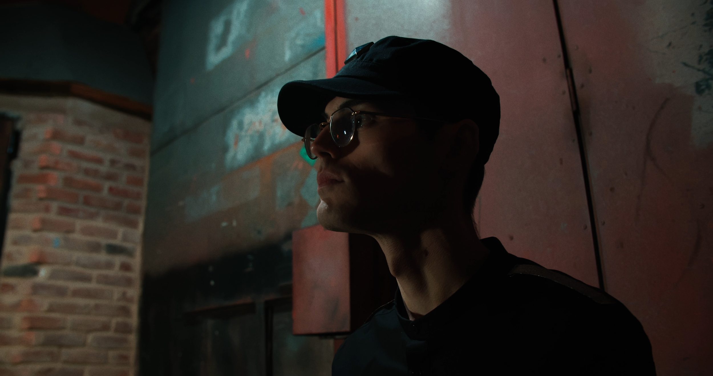 TEASER 1.00_01_54_04.Still030.png