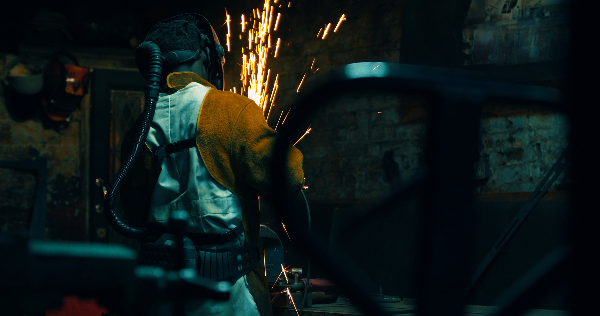 TEASER 1.00_00_20_20.Still019.png